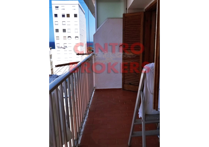 Duży apartament kilka metrów od plaży z widokiem na morze w Cullera, Walencja